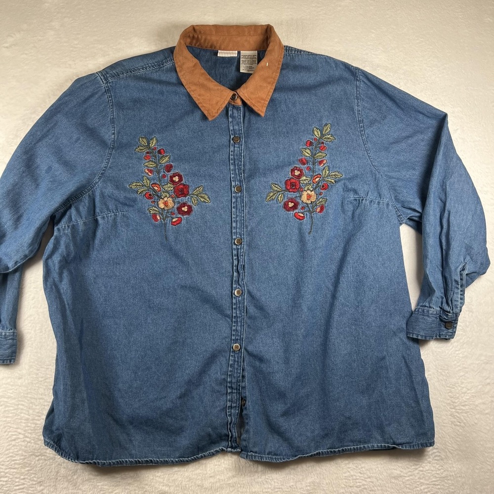 White Stag Shirt Womens 26W/28W Blue Denim Floral Embroidered Button Front Top
